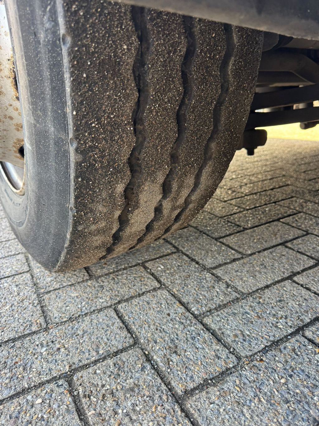 Renault T380 **LIFT+STEERAXXLE-BELGIAN TRUCK**