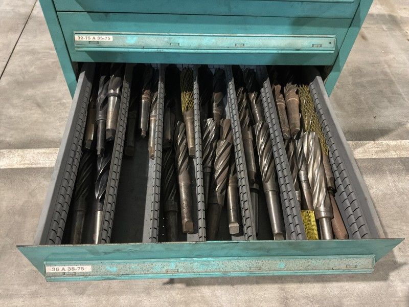 Lista Industrielle Metallkommode