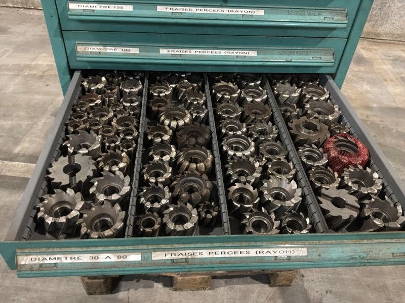 Lista Industrielle Metallkommode