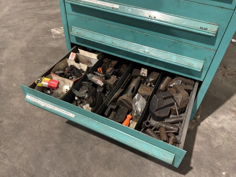 Lista Industrielle Metallkommode