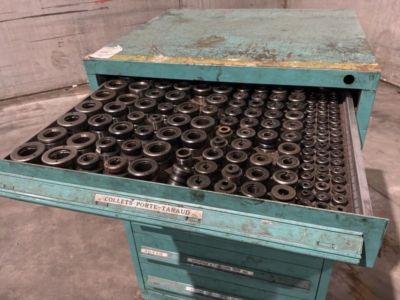 Lista Industrielle Metallkommode