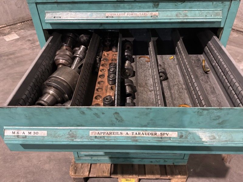 Lista Industrielle Metallkommode