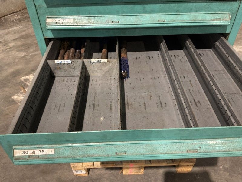 Lista Industrielle Metallkommode