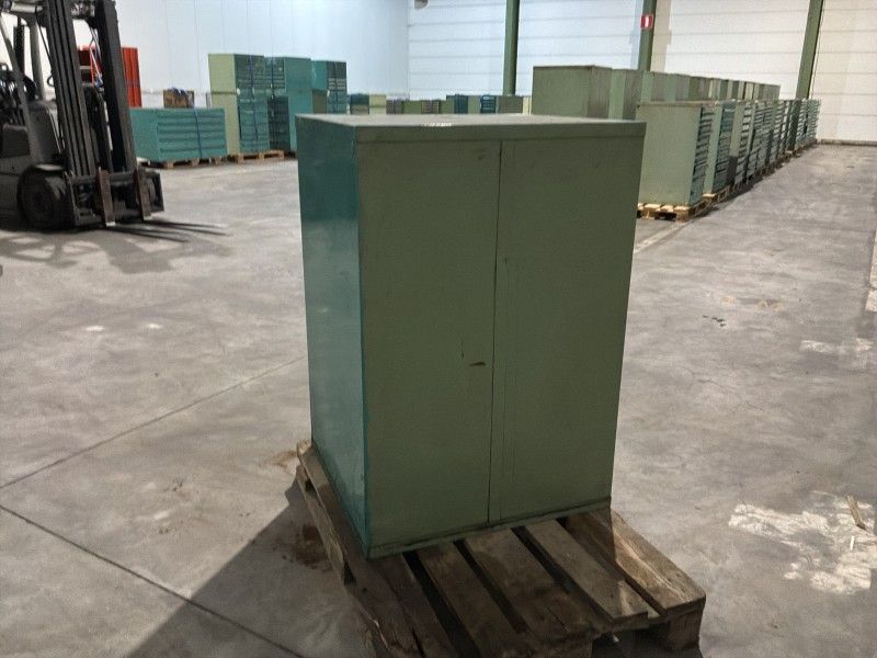 Lista Industrielle Metallkommode