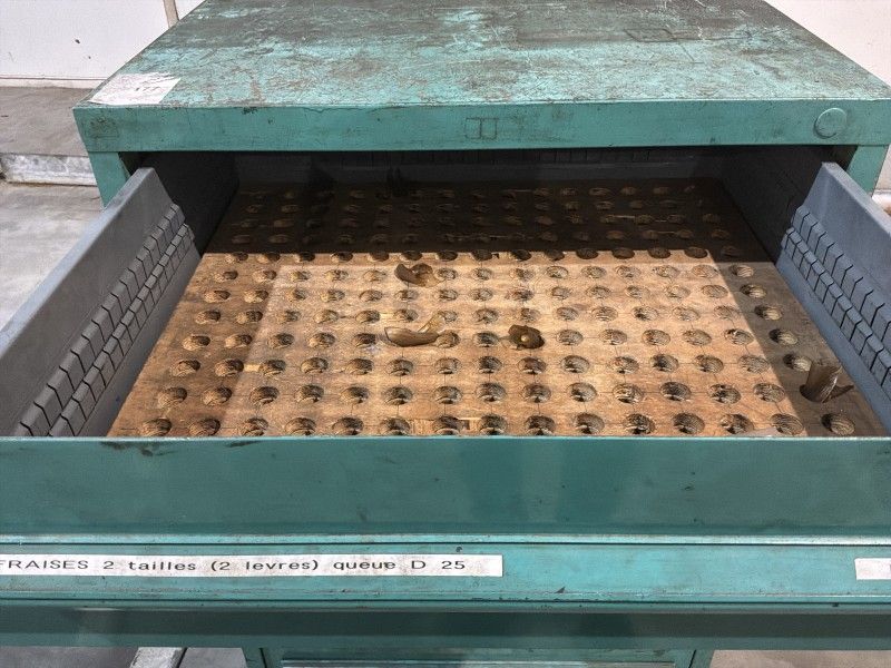 Lista Industrielle Metallkommode