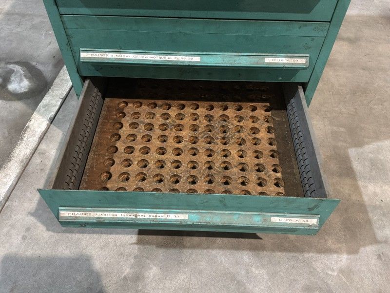 Lista Industrielle Metallkommode