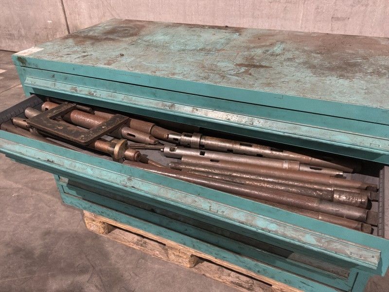 Lista Industrielle Metallkommode