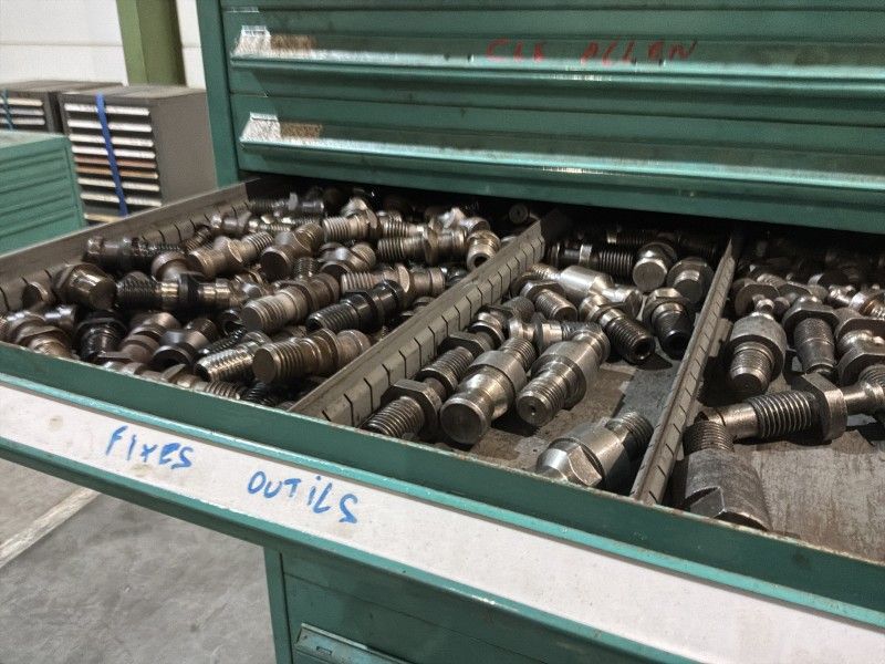 Lista Industrielle Metallkommode (2x)