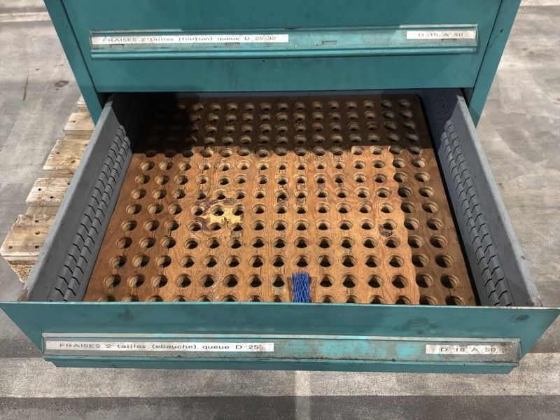 Lista Industrielle Metallkommode