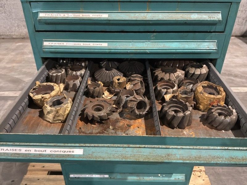Lista Industrielle Metallkommode