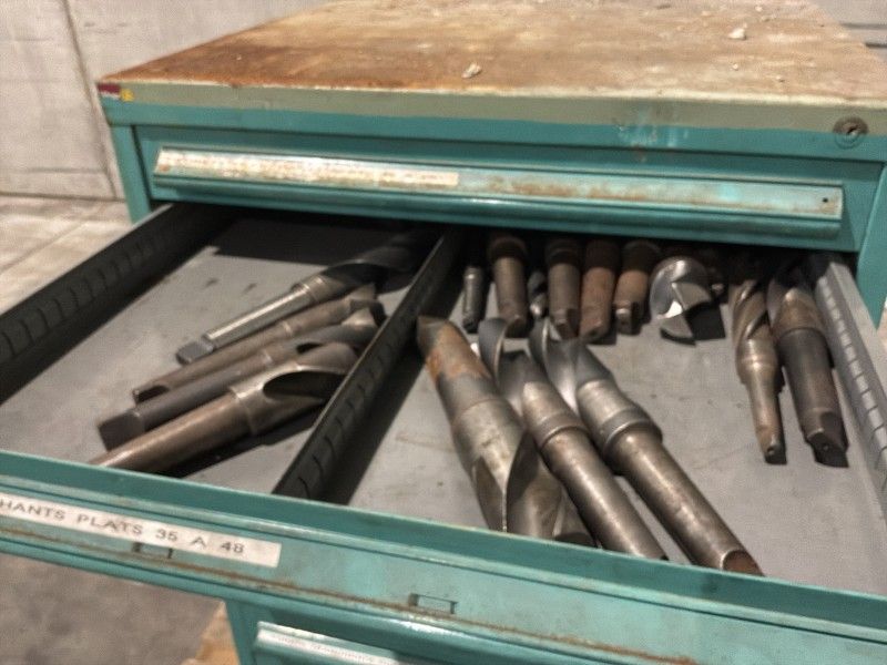 Lista Industrielle Metallkommode