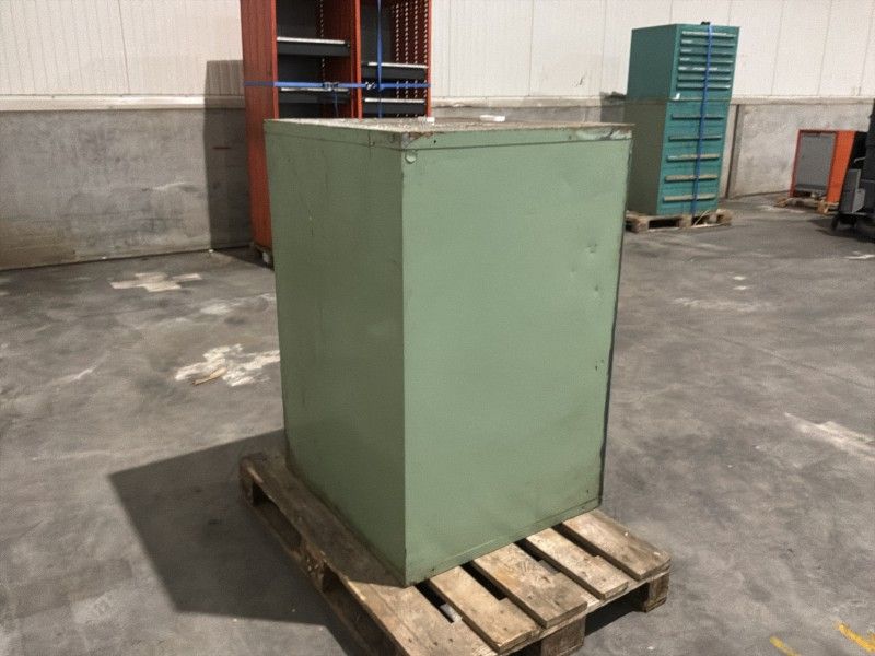 Lista Industrielle Metallkommode