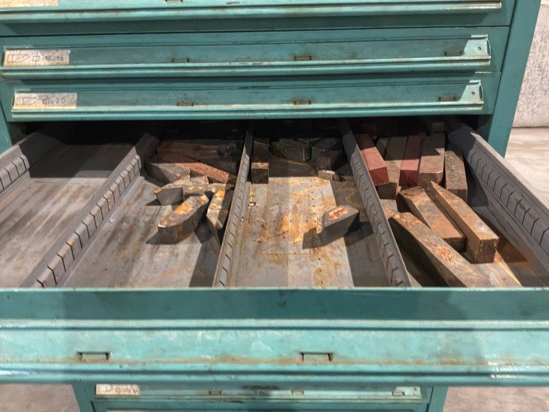 Lista Industrielle Metallkommode