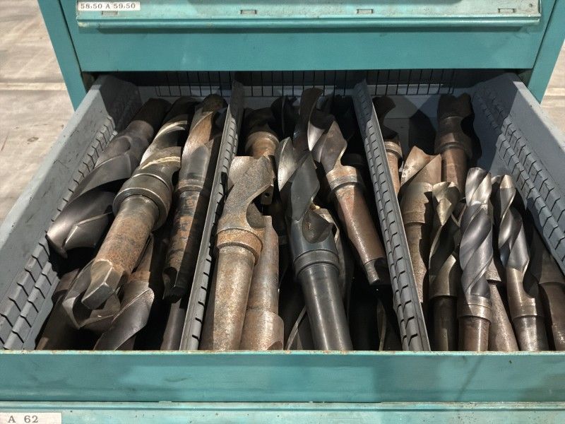 Lista Industrielle Metallkommode