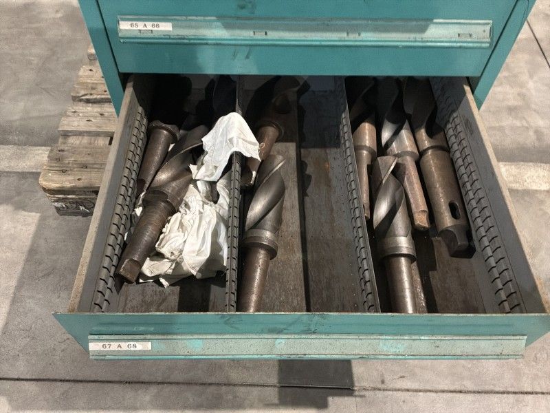 Lista Industrielle Metallkommode