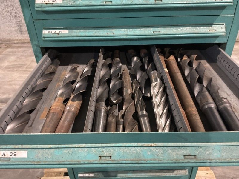 Lista Industrielle Metallkommode