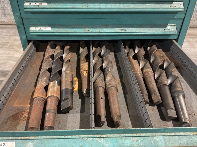 Lista Industrielle Metallkommode
