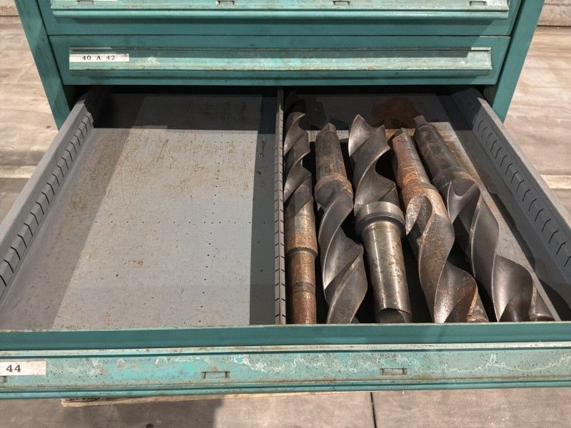 Lista Industrielle Metallkommode