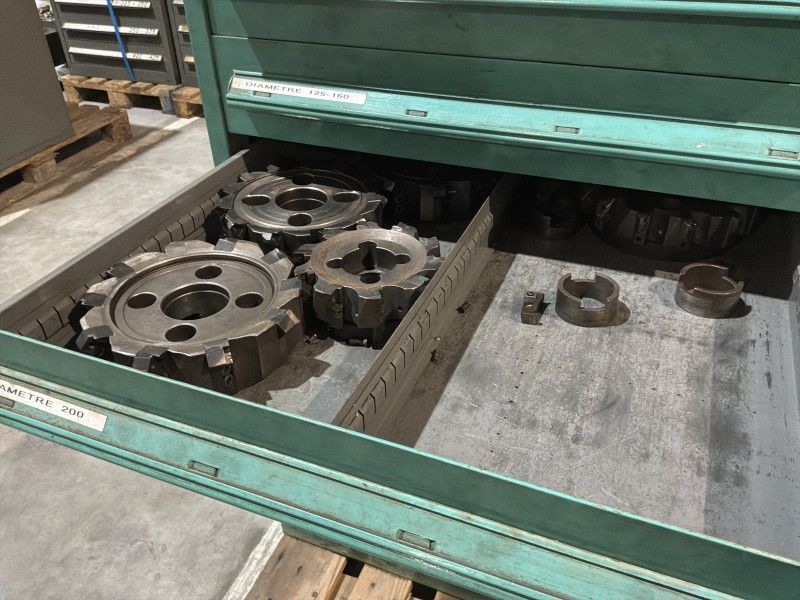 Lista Industrielle Metallkommode