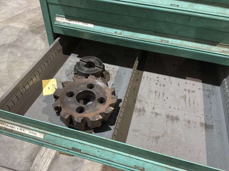 Lista Industrielle Metallkommode