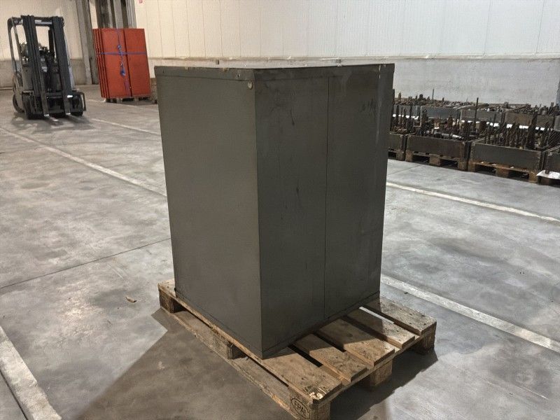 Lista Industrielle Metallkommode