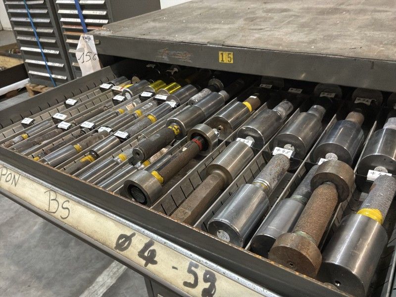 Lista Industrielle Metallkommode