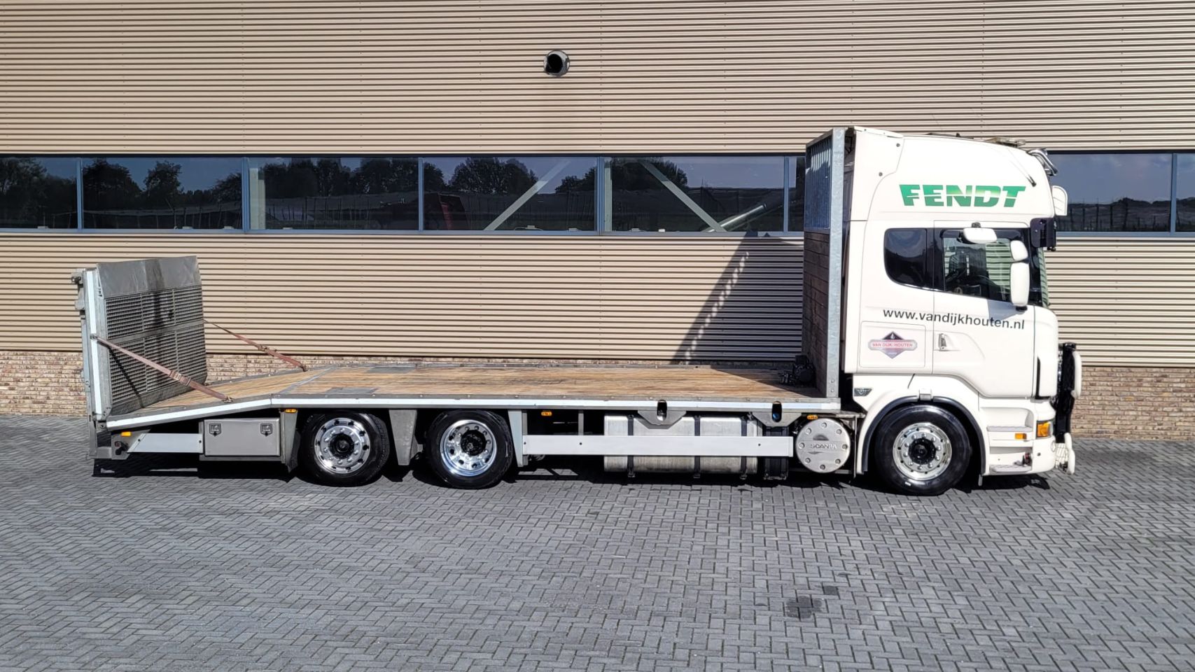 Scania R500 v8