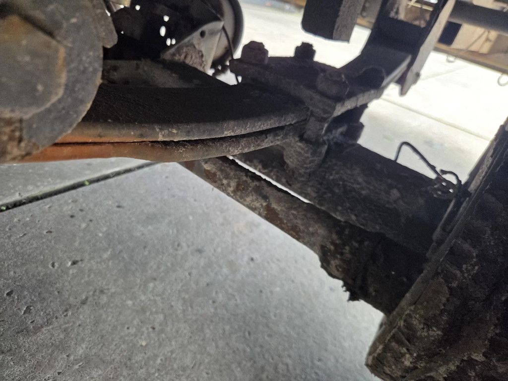 Möslein TT105 SCHWEBHEIM 2 as middenas bladgeveerd