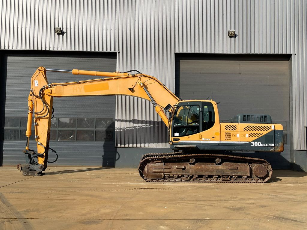 Hyundai Robex 300NLC-9A