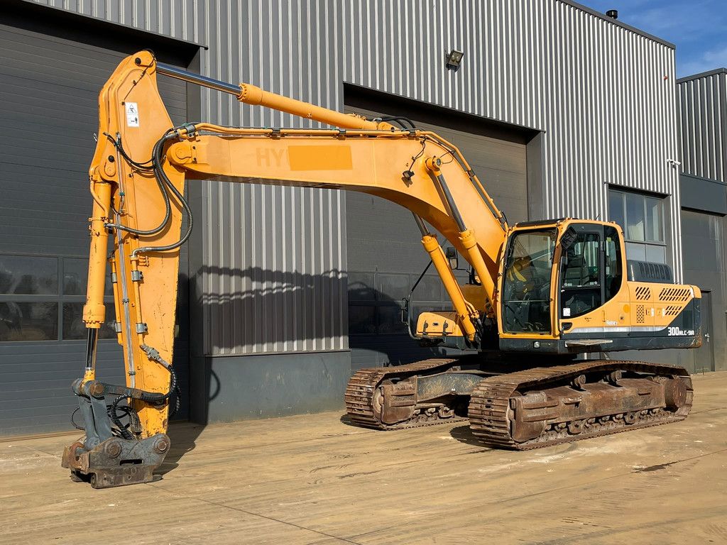 Hyundai Robex 300NLC-9A