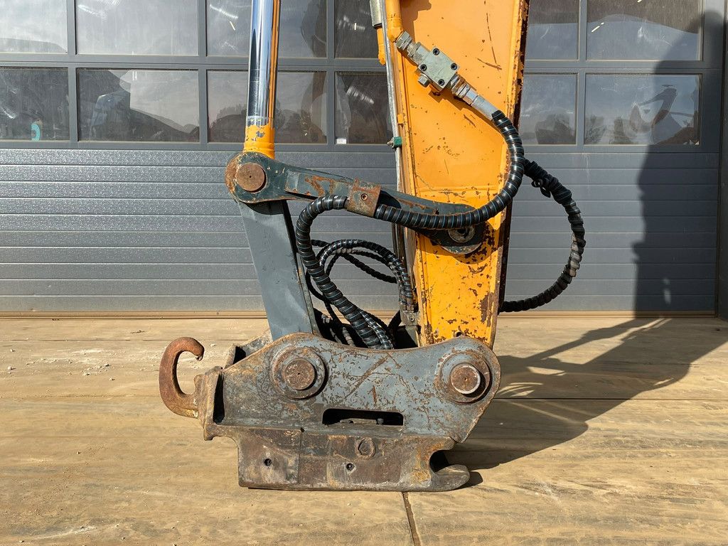 Hyundai Robex 300NLC-9A