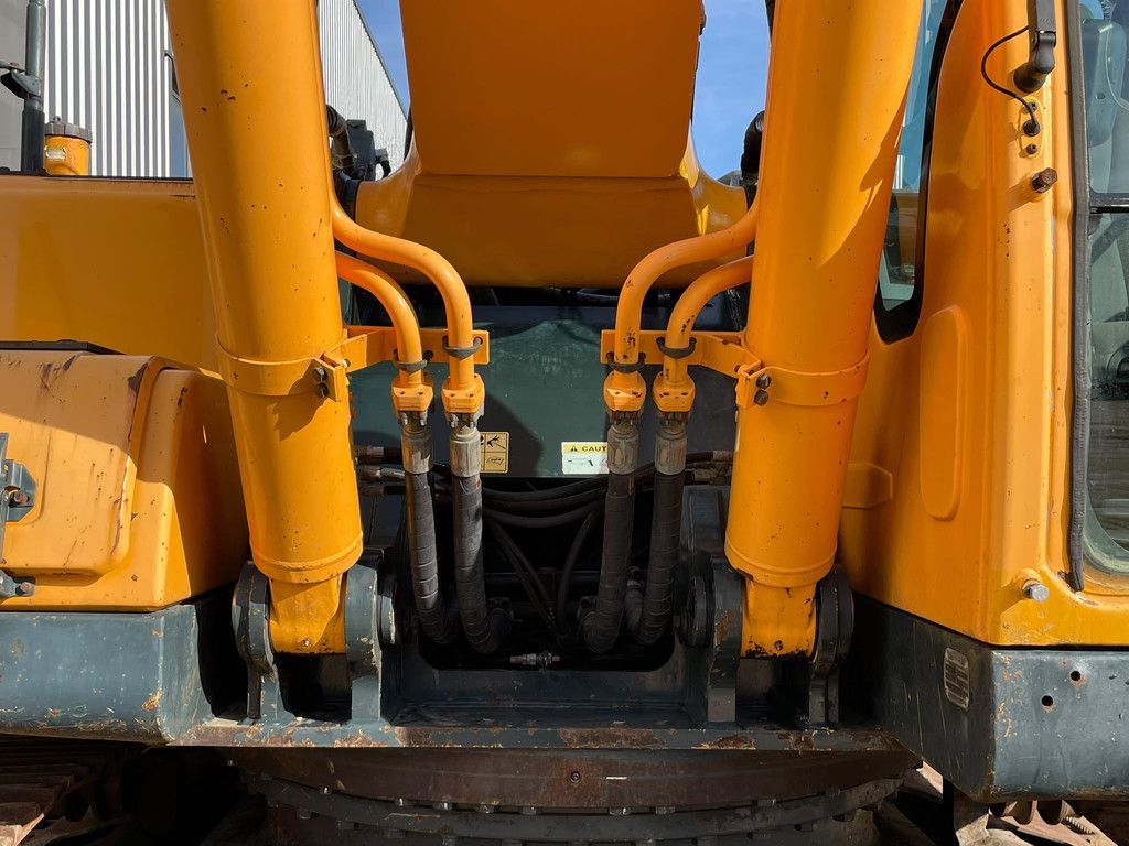 Hyundai Robex 300NLC-9A