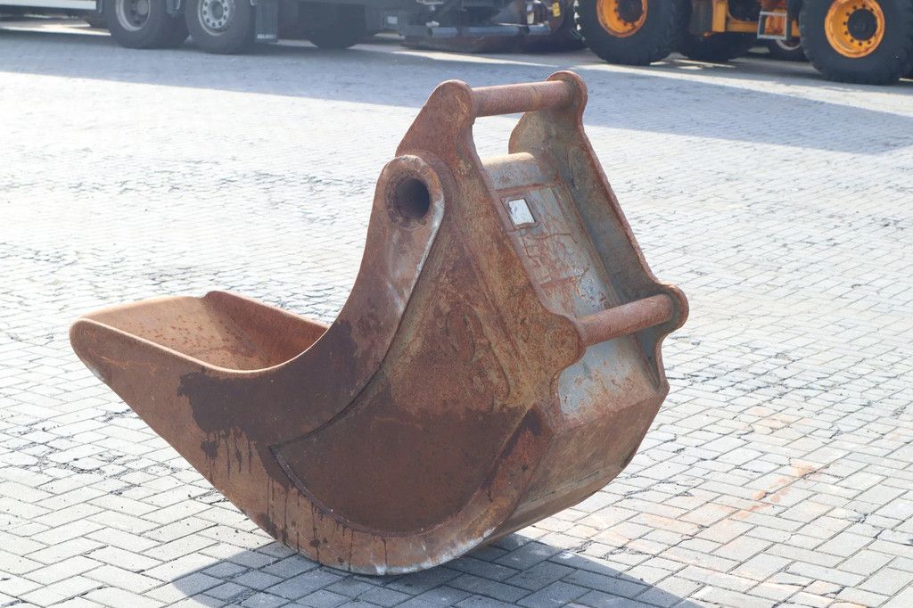 SB Grävtillbehör AB TRENCH BUCKET | SLEUVENBAK | SCHAUFFEL | S70