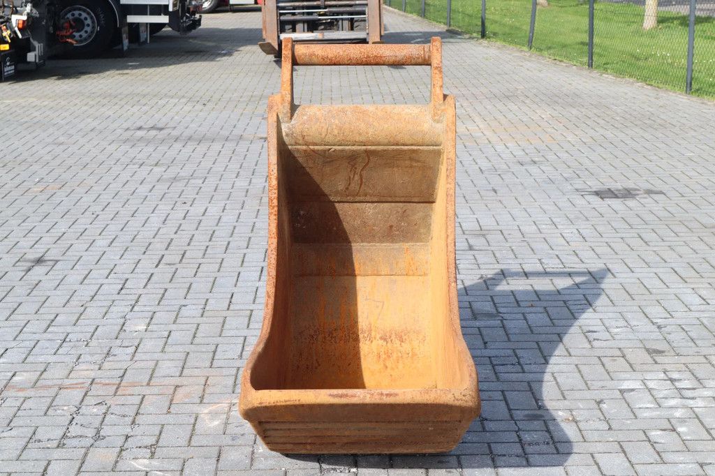 SB Grävtillbehör AB TRENCH BUCKET | SLEUVENBAK | SCHAUFFEL | S70