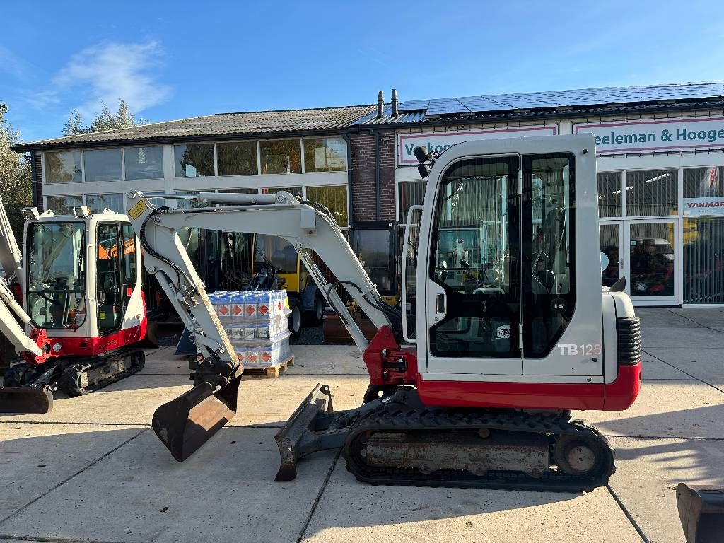 Takeuchi TB125
