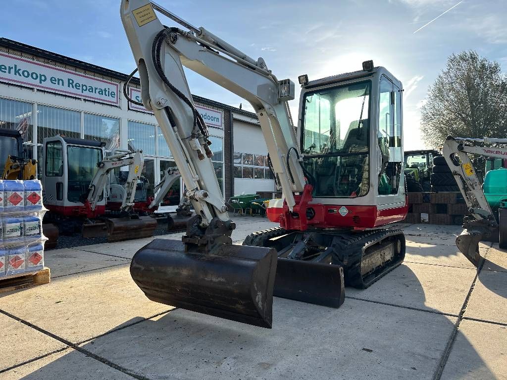 Takeuchi TB125