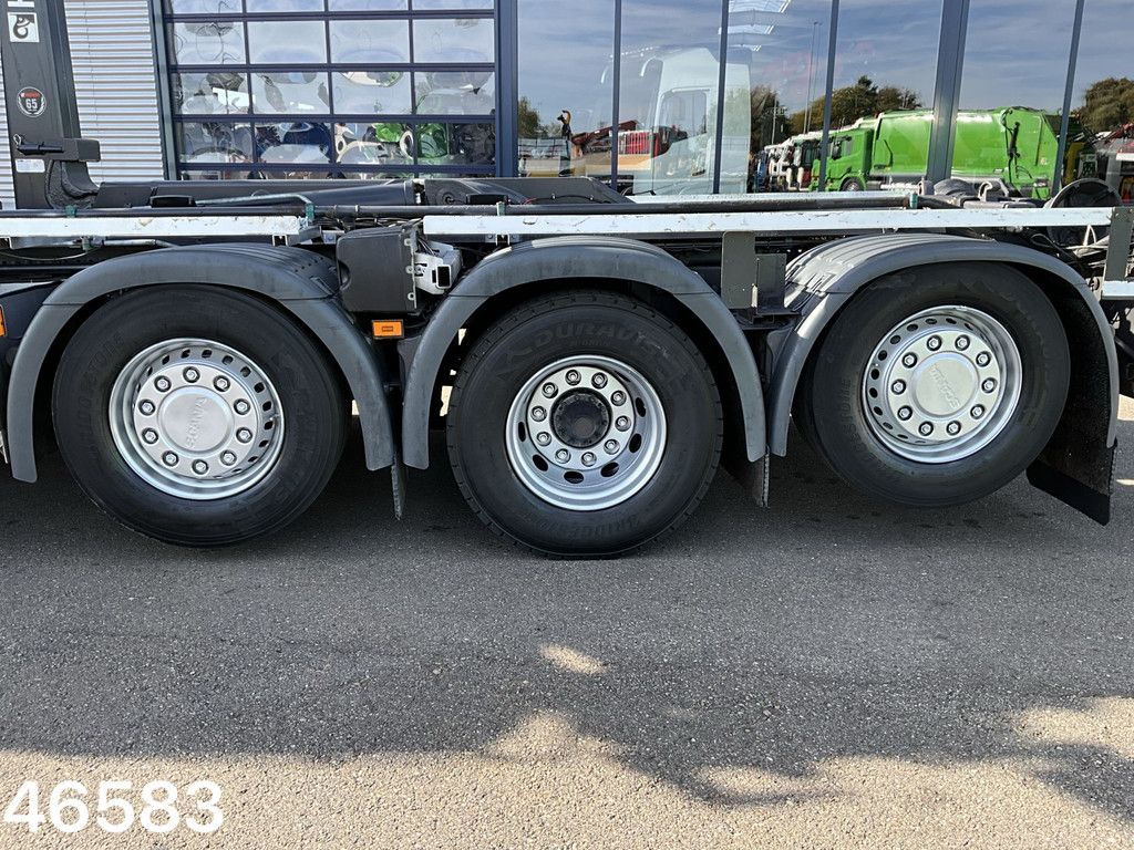 Scania G 410 8x2 Euro 6 Hiab 28 Tonmeter laadkraan