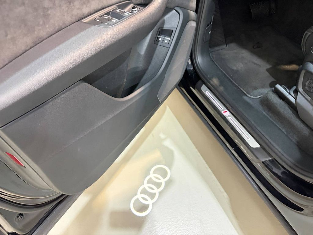 SUV Audi Q7 - 60 TFSI e quattro Competition Hybrid 2020