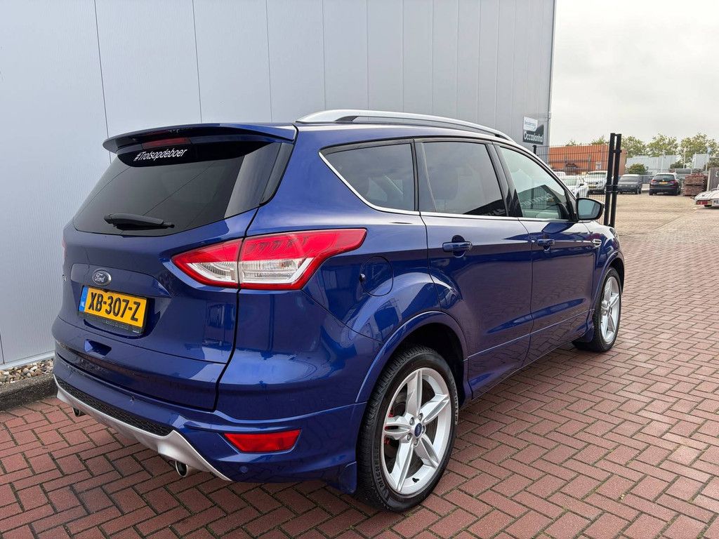 SUV Ford Kuga - 2.0 TDCI Titanium ST-Line Plus Diesel 2014 (Margin)
