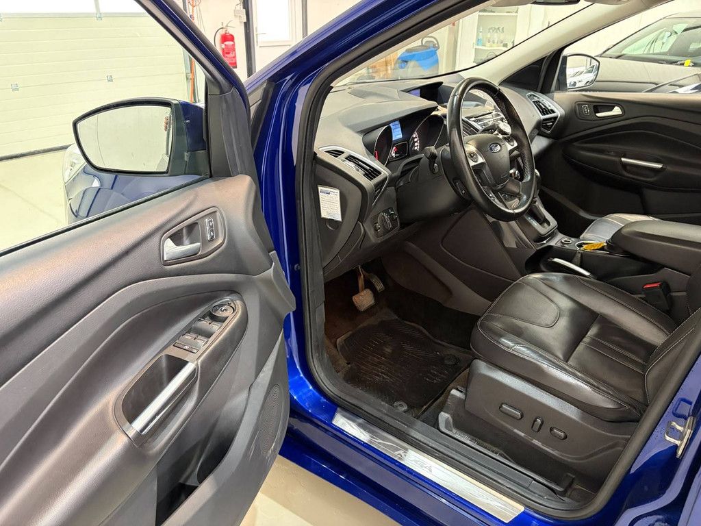SUV Ford Kuga - 2.0 TDCI Titanium ST-Line Plus Diesel 2014 (Margin)