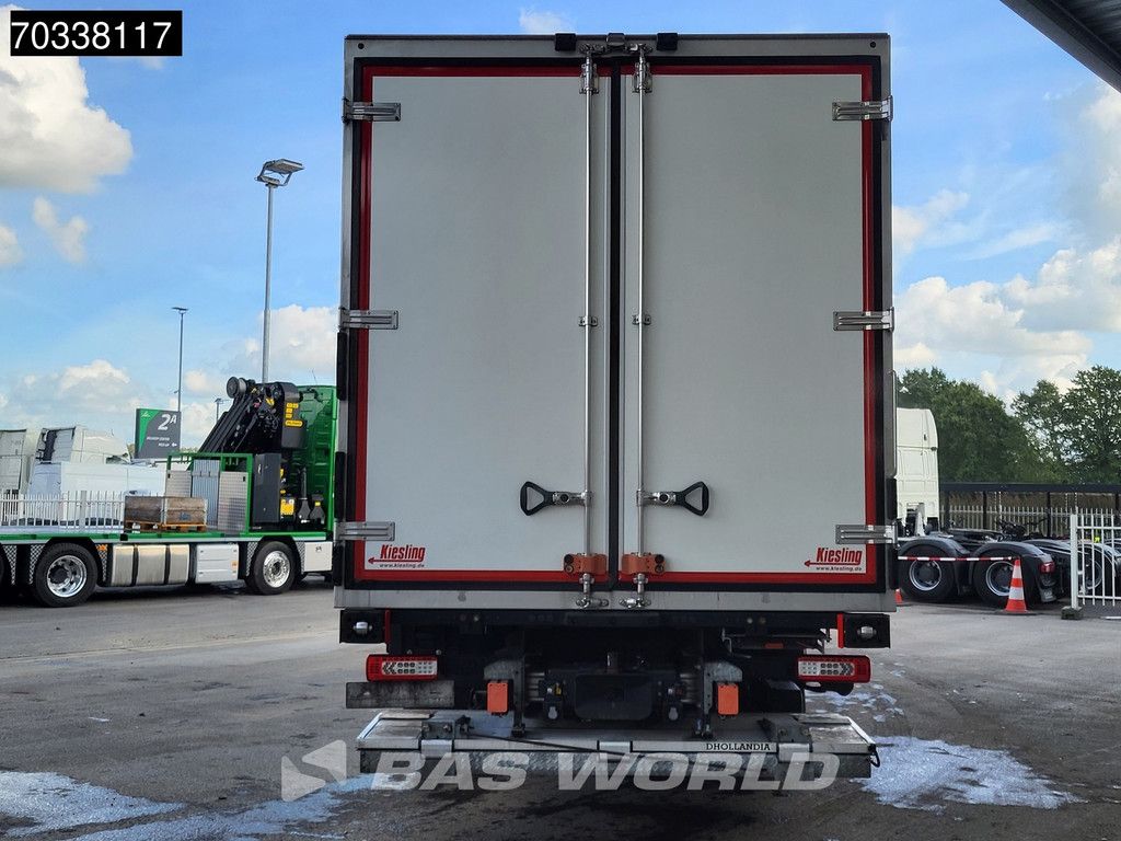 Renault T T 380 4X2 Carrier SUPRA 1150 2000kg Ladebordwand Automatic Euro 6