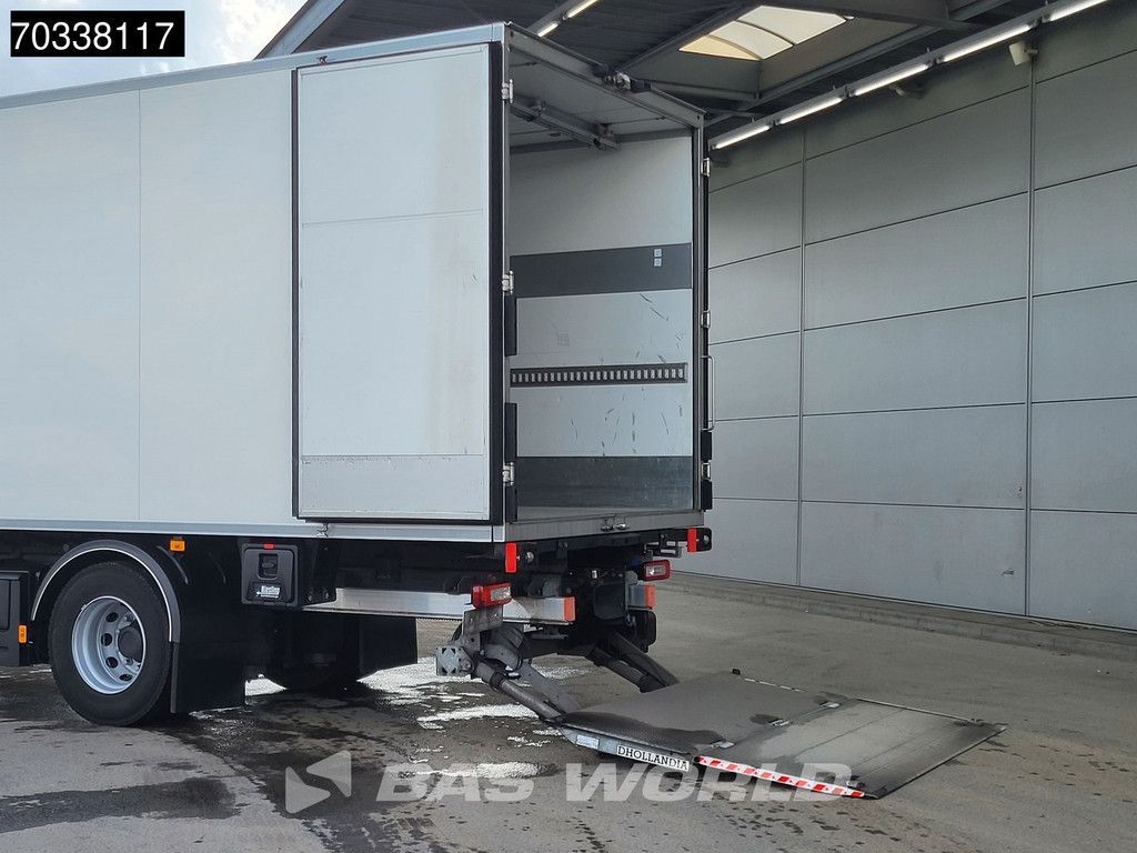 Renault T T 380 4X2 Carrier SUPRA 1150 2000kg Ladebordwand Automatic Euro 6