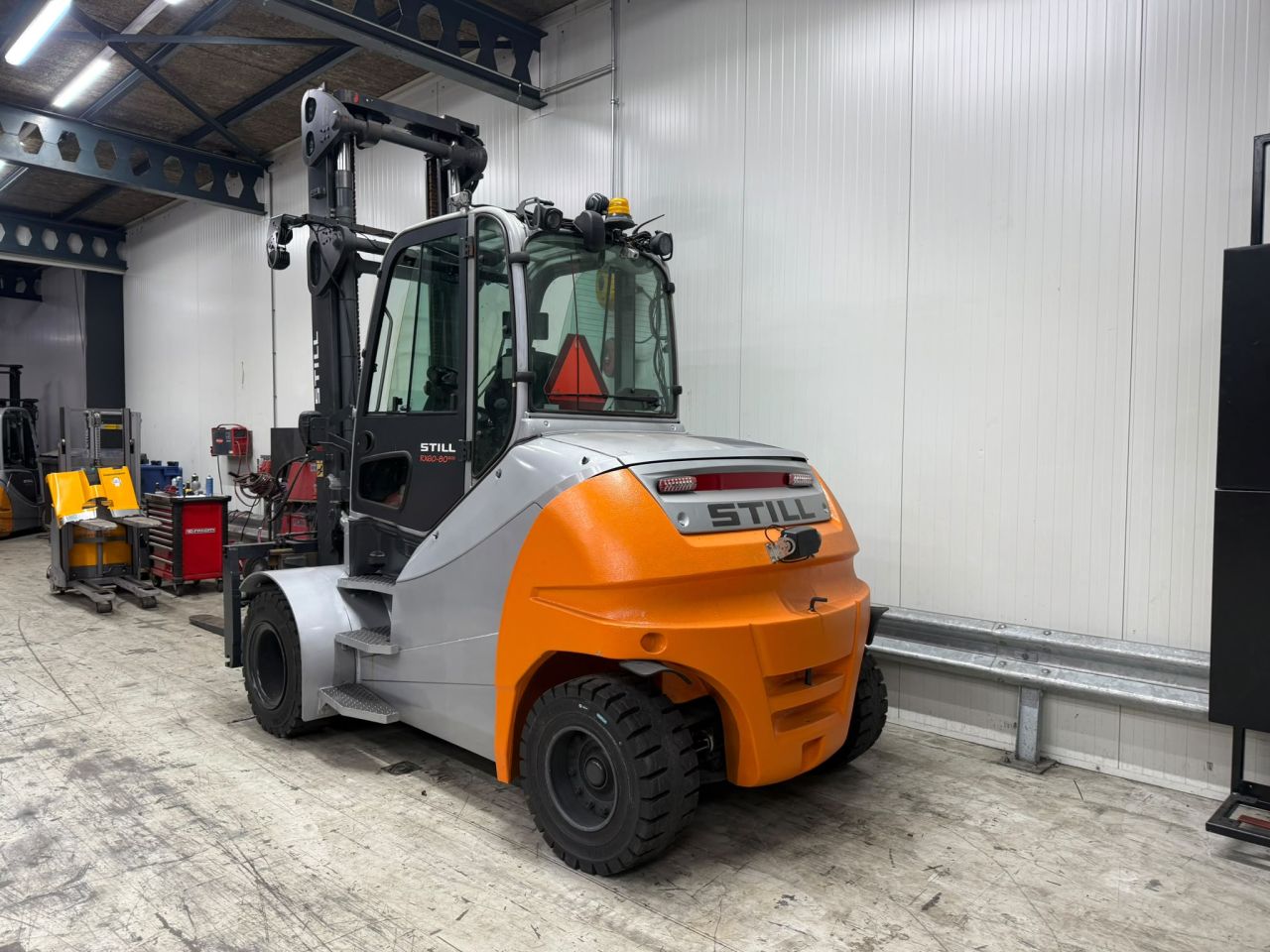 Heftruck Still RX 60-80 BJ 2015 Draaiuren 14000.