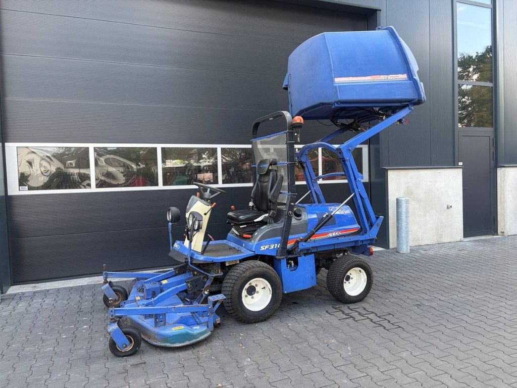 Iseki SF310 Diesel-Aufsitzmäher