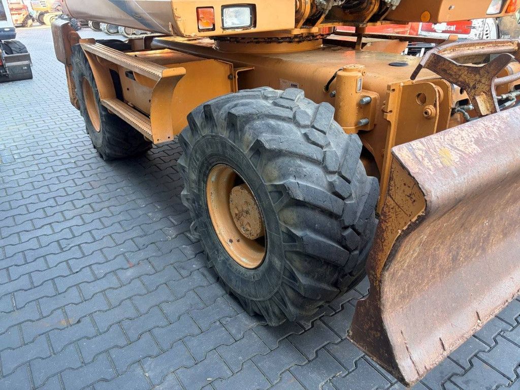 Wielgraafmachine Case WX165 Diesel 105kW 2011