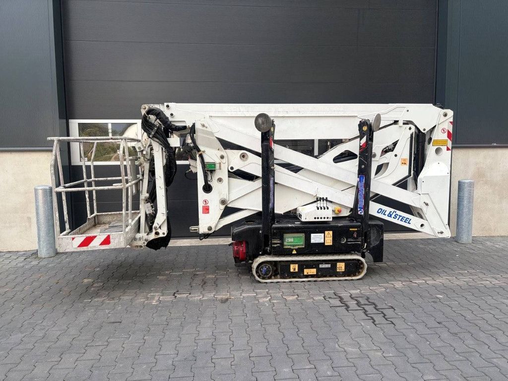 Articulated Boom Lift Oil&Steel Octopussy 1715 Twin Electric+Petrol 17m 2006