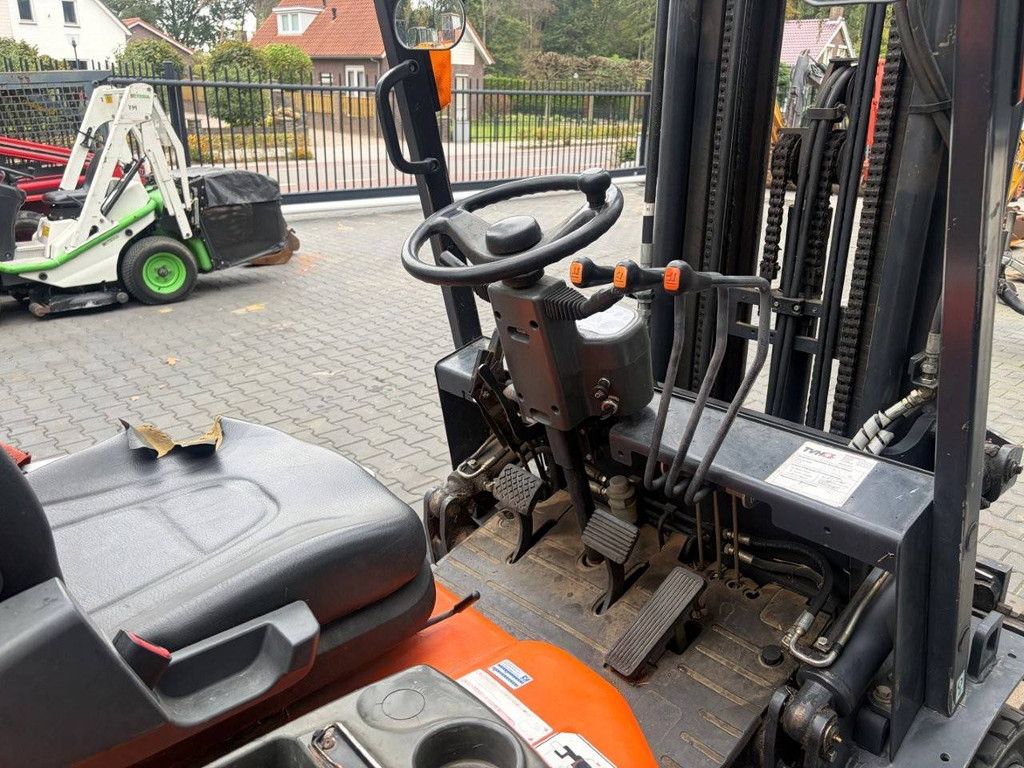 Doosan B30G Diesel Forklift 3000kg 5.9m 2016