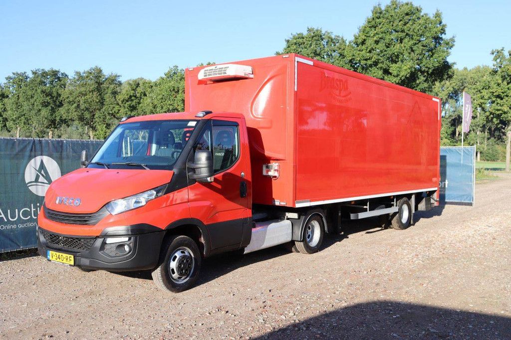 Iveco 40C18 Diesel 180hp 2018 Refrigerated Box Truck with Veldhuizen Trailer