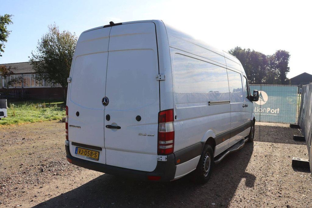 Bestelwagen Mercedes-Benz Sprinter 310 CDI Diesel 95pk 2014