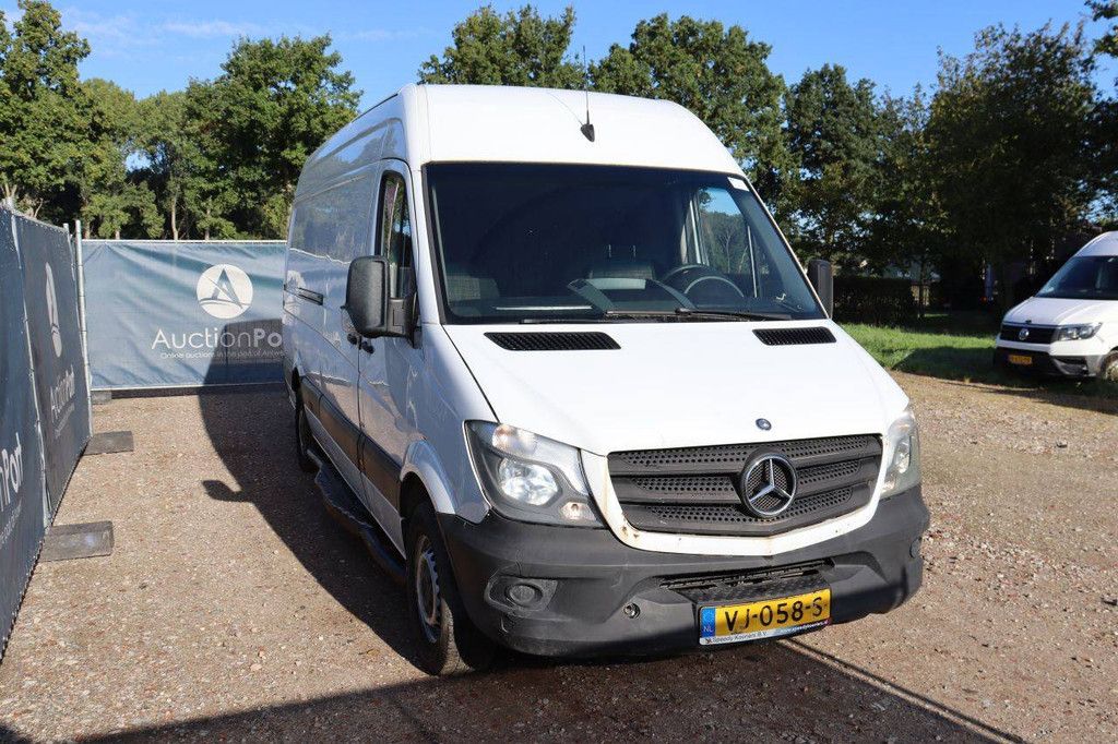 Bestelwagen Mercedes-Benz Sprinter 310 CDI Diesel 95pk 2014